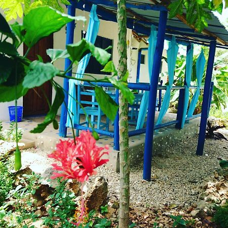 Furaha B&B ケンドワ エクステリア 写真